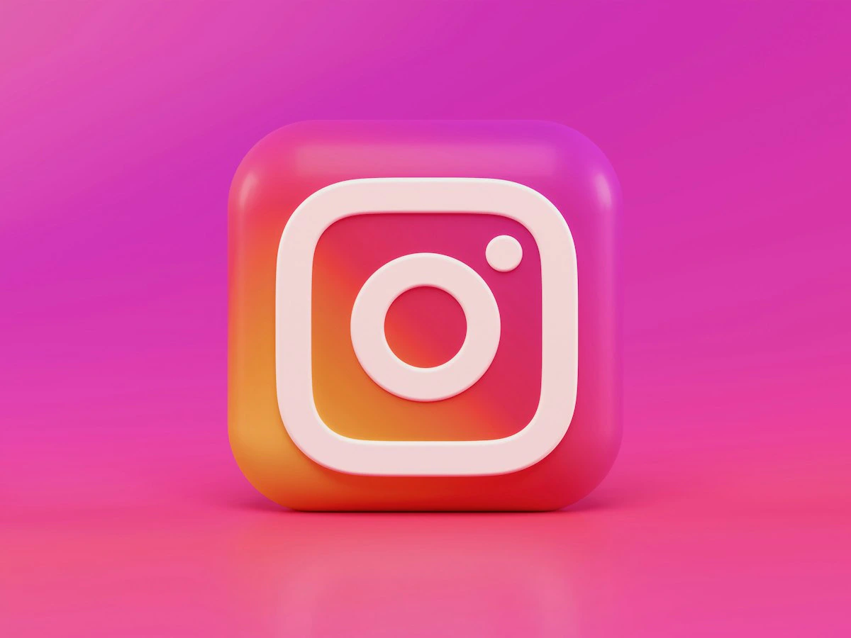 Smartphone showing a social media app icon